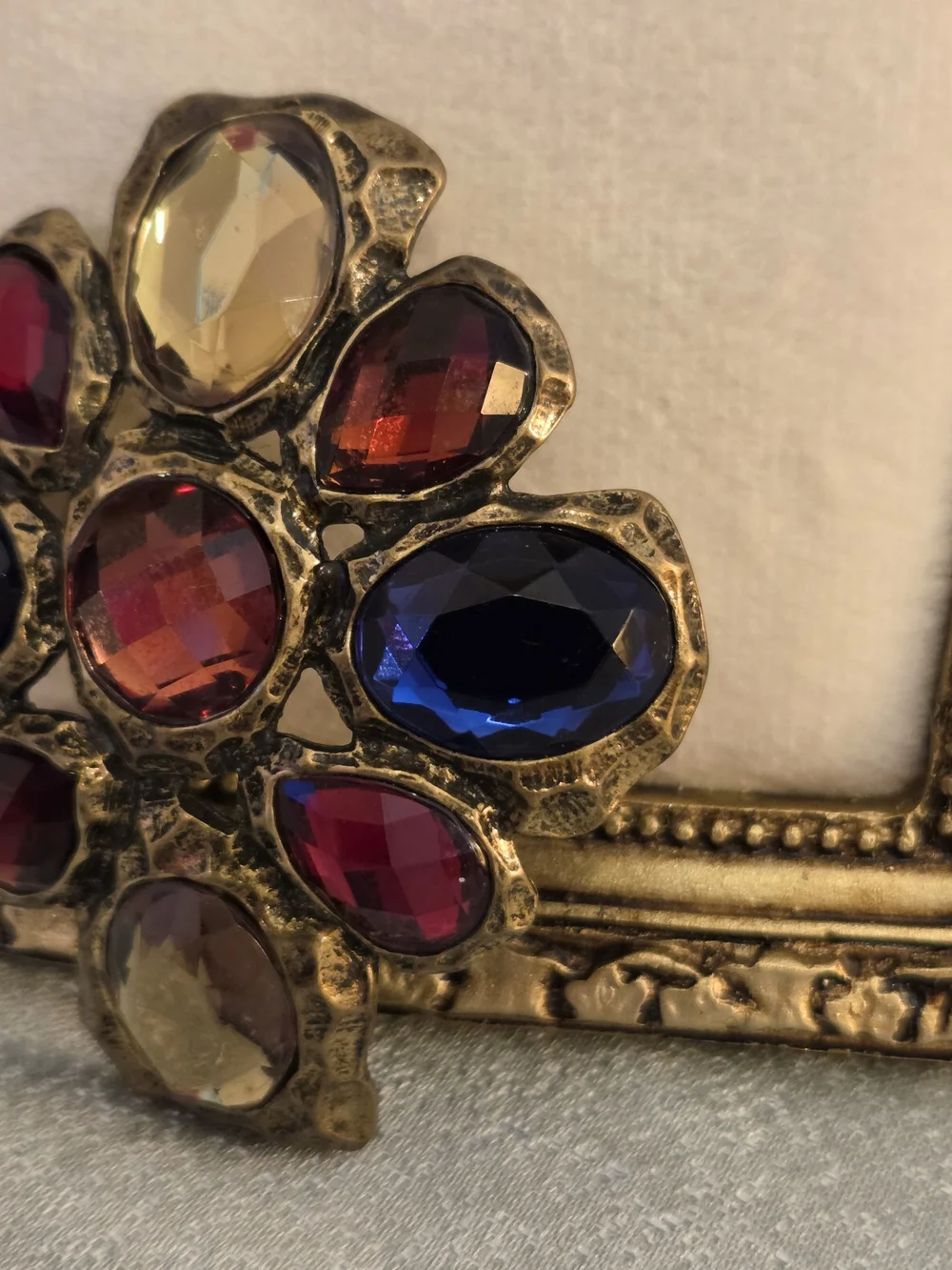 Genuine Vintage Gold-Tone Brooch/pin with Blue, Red, and Amber Glass Stone Inlay